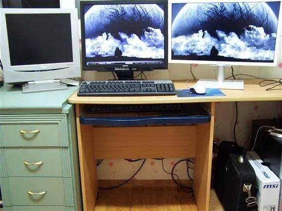 낙뢰, 과전압으로 전자제품을 보호하는 APC 서지보호기 P5B-KR 과전압 차단 5구 멀티탭 20 apc surgearrest p5b kr 3152 과전압 차단 멀티탭 설치후