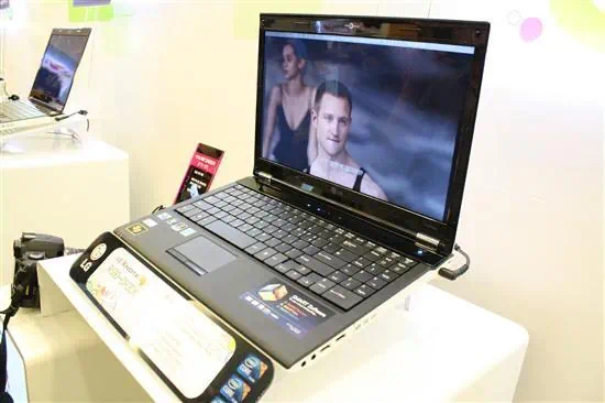 LG 3D 노트북
