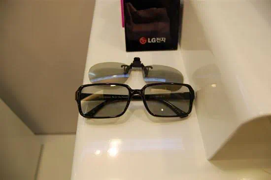 3D 편광 안경