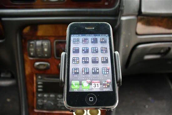 엑스기어 파워포트 자동차 시거잭 삽입형 스마트폰, 휴대폰 거치대 XGP652 25 cfile8.uf@1318730E4C7D2E958C2D99 시거잭 층전기