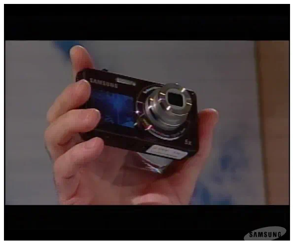 콤팩트 카메라 WB700