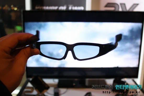 옵티머스 2x 3D 콘텐츠 감상