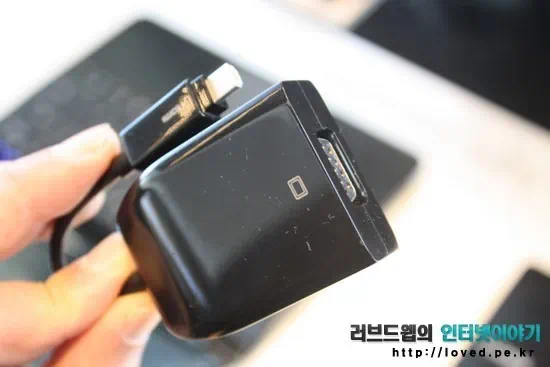 센스 시리즈9 VGA 어댑터
