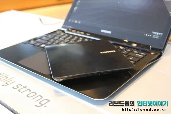 센스 시리즈9(NT900X3A-A51) 외장 ODD