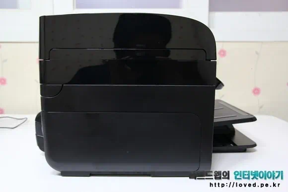 HP 오피스젯 6500A Plus 프린터 옆면