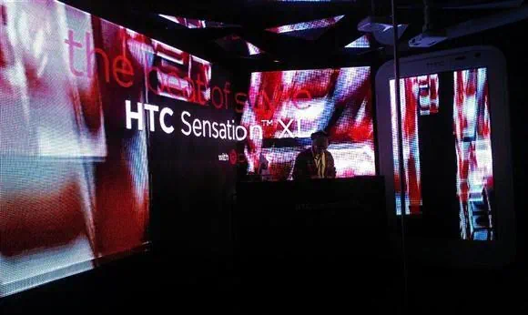 HTC 센세이션 XL 출시 행사장