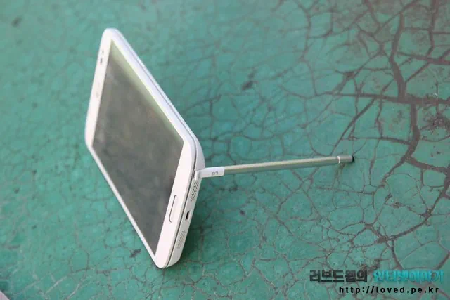 LG 뷰3 러버듐 펜 거치대 