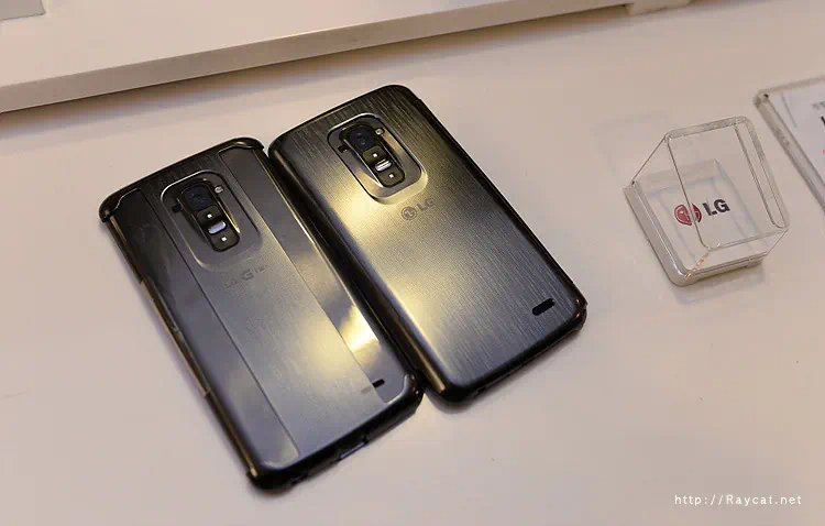 LG G플렉스 플렉시블을 위해 얻은 것과 잃은 것 12 FDSC 1632 LG G플렉스 커버