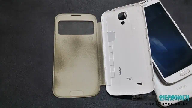 갤럭시S4 S뷰 커버 세척 방법 