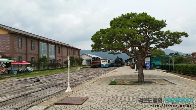 당일치기 여행 코스 곡성 섬진강 기차마을 장미공원 28 gokseong train village 23 섬진강 기차마을 기차역