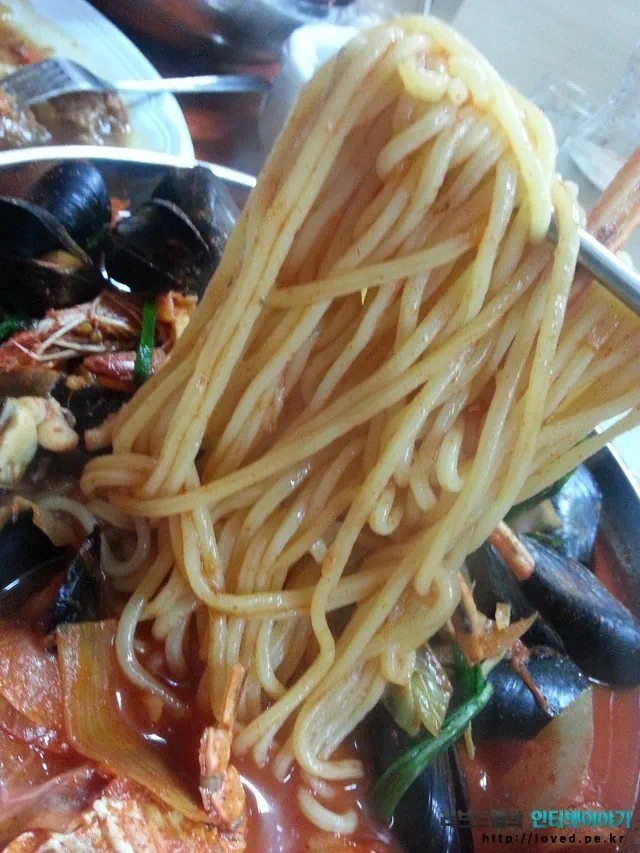 싸고 양많은 음식점 돌곶이역 짬뽕 맛집 홍홍짬뽕 7 cfile25.uf@2345CD3351AA21350FCC52 해물짬뽕